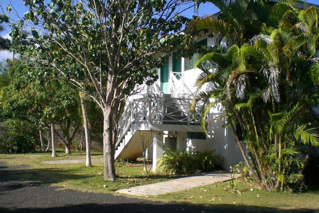 Aussenansicht Gartenseite Hotel White Sands Negril