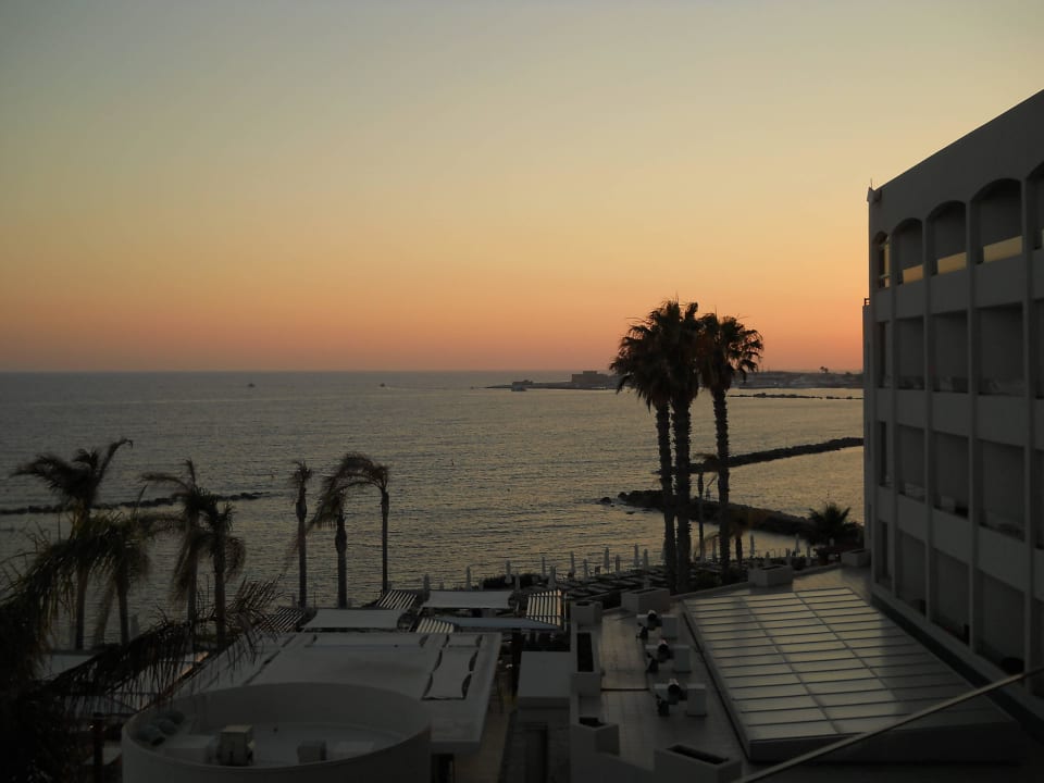 Ausblick von Z.233 Alexander The Great Beach Hotel