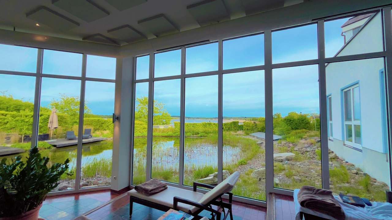 Pool Balmer See – Hotel•Golf•Spa