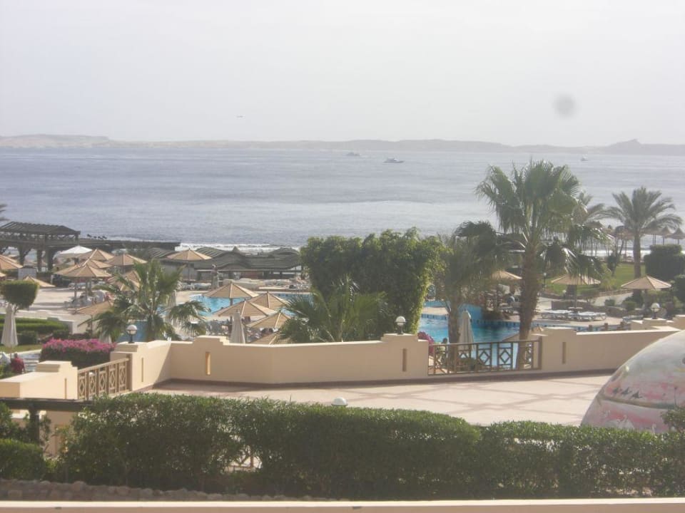 Aussicht von der Hotelanlage Charmillion Club Resort