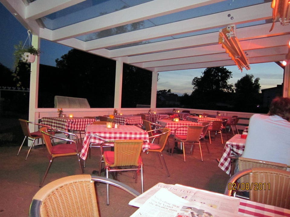 Beheizte Gartenterrasse altGlowe Hotel Garni