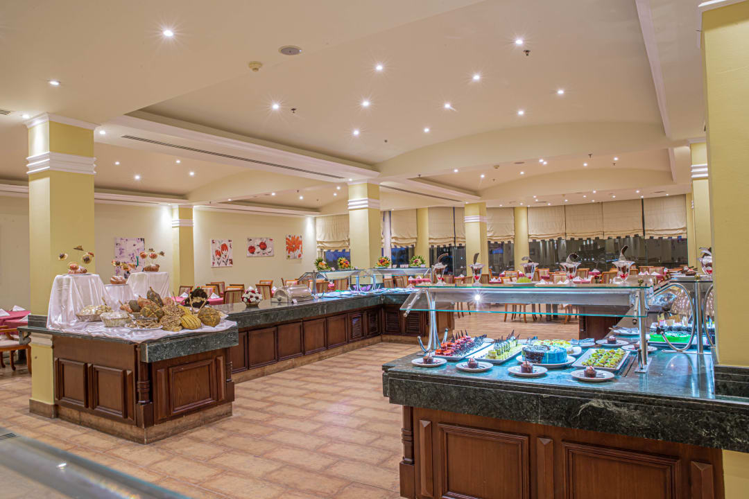 Gastro Palm Beach Resort
