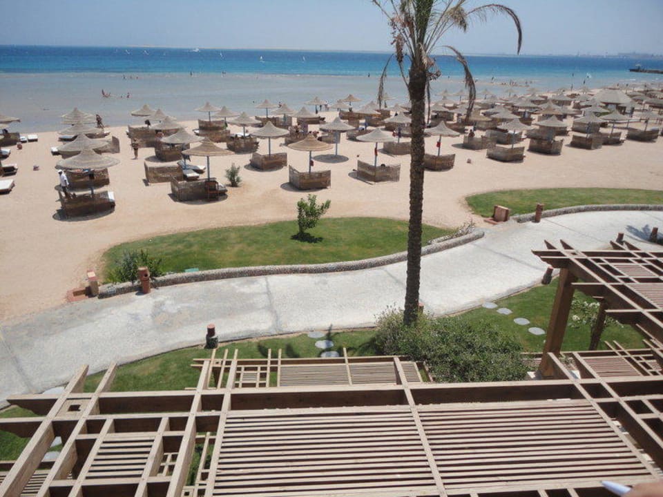 Widok na plażę Imperial Shams Abu Soma