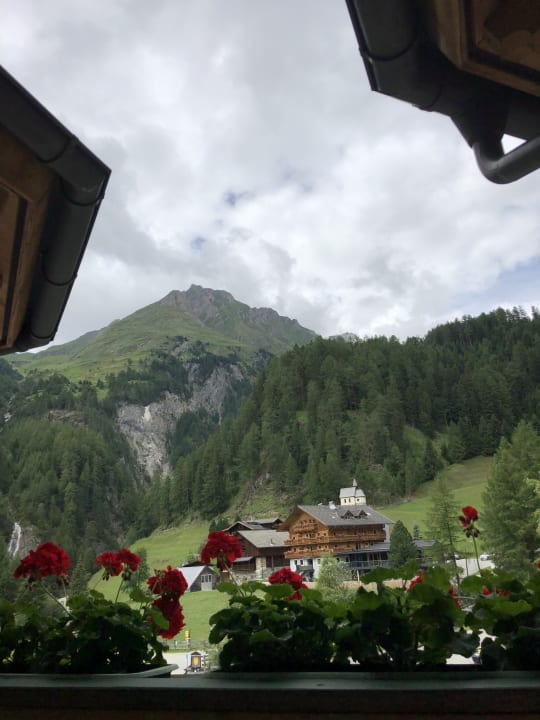 Ausblick Wanderhotel Taurerwirt