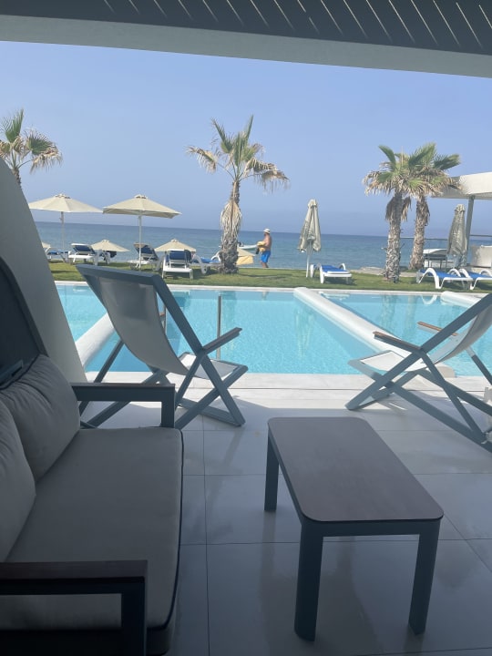 Pool Arina Beach Resort