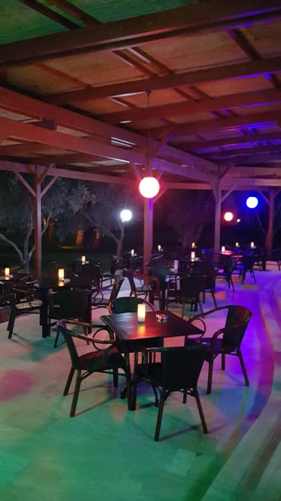 Gastro Blue Waters Club