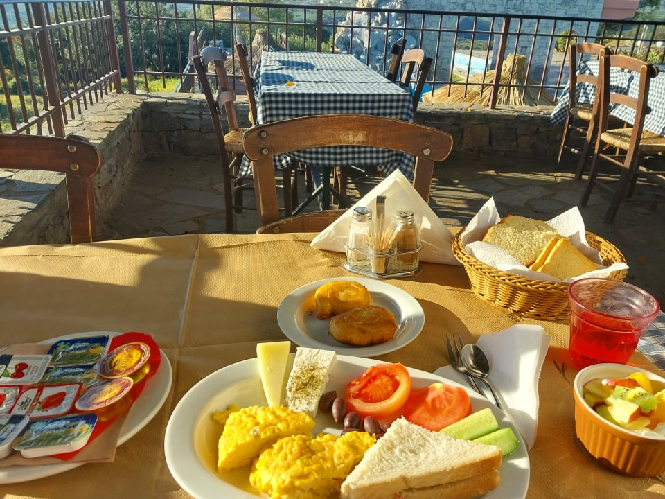 Gastro Arolithos Traditional Cretan Village Hotel