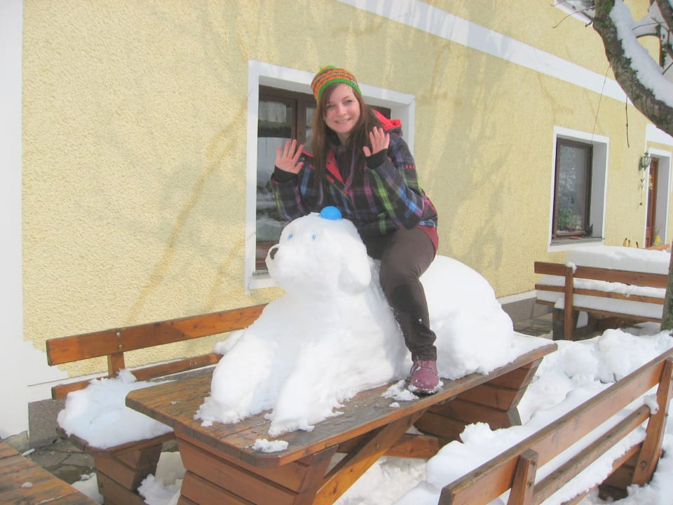 Haustochter Michaela (Masseurin) Bauernhof Forellenhof