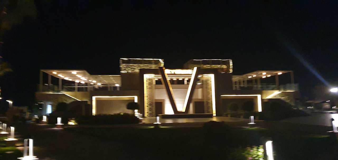 Gastro The V Luxury Resort Sahl Hasheesh