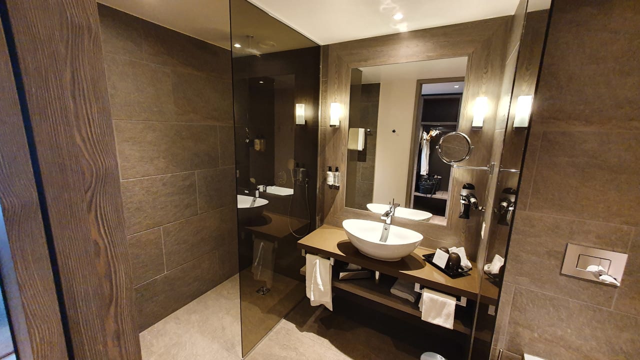 Zimmer AMERON Davos Swiss Mountain Resort