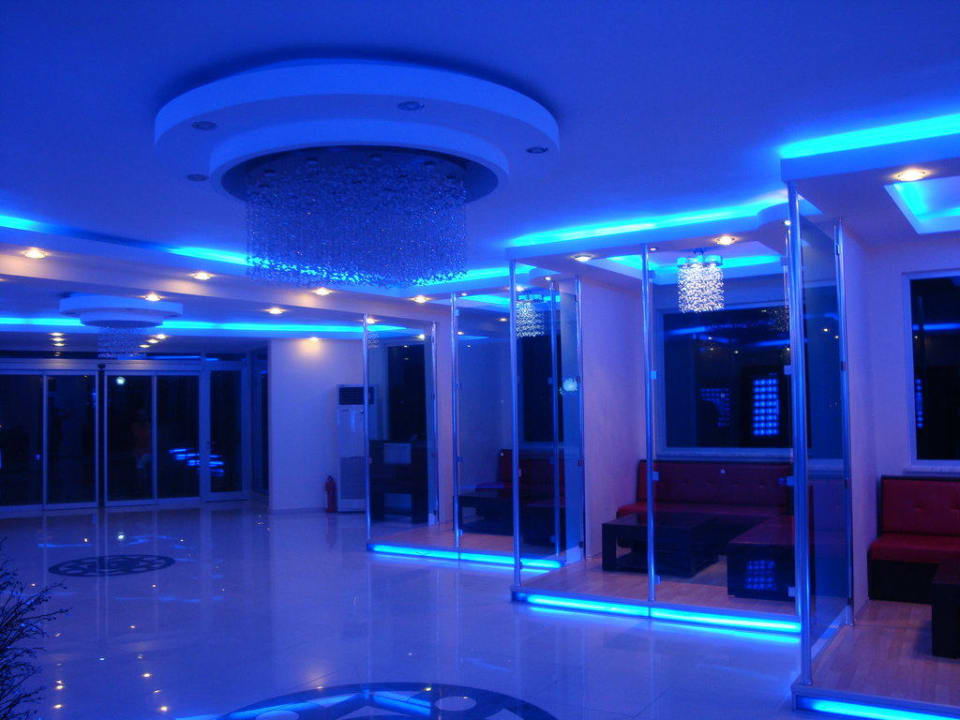Eingang Blue Diamond Alya