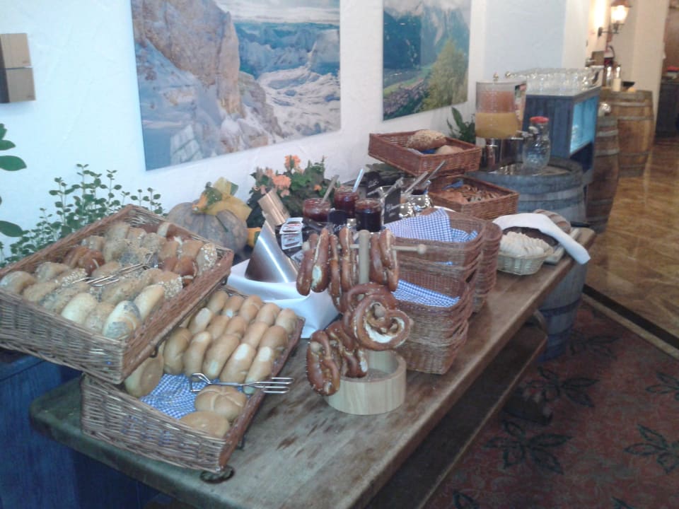 Frückstücksbüffet  HYPERION Hotel Garmisch-Partenkirchen