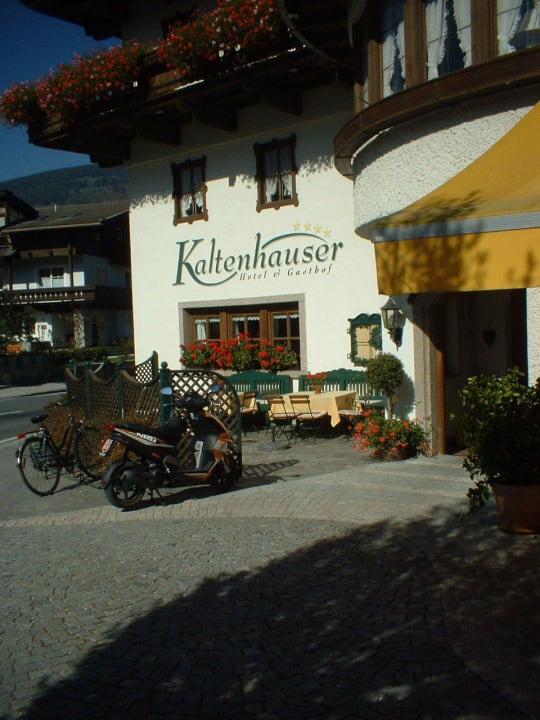 Voorzijde hotel Das gemütliche Dorfhotel Kaltenhauser