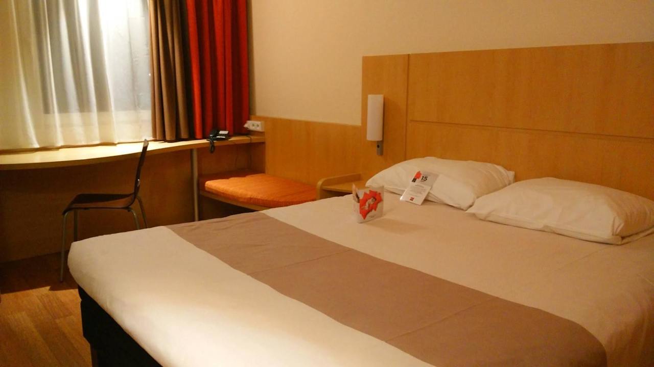 Łożko Hotel Ibis Ostrobramska