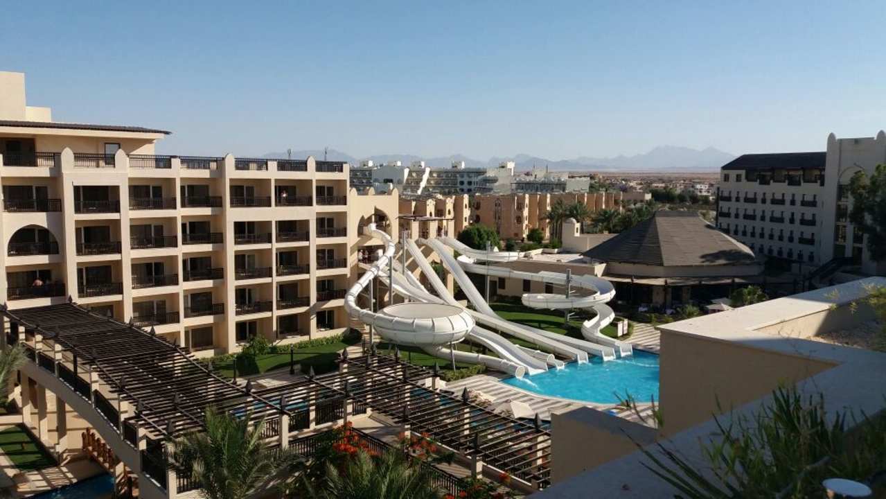 Ausblick Steigenberger Aqua Magic