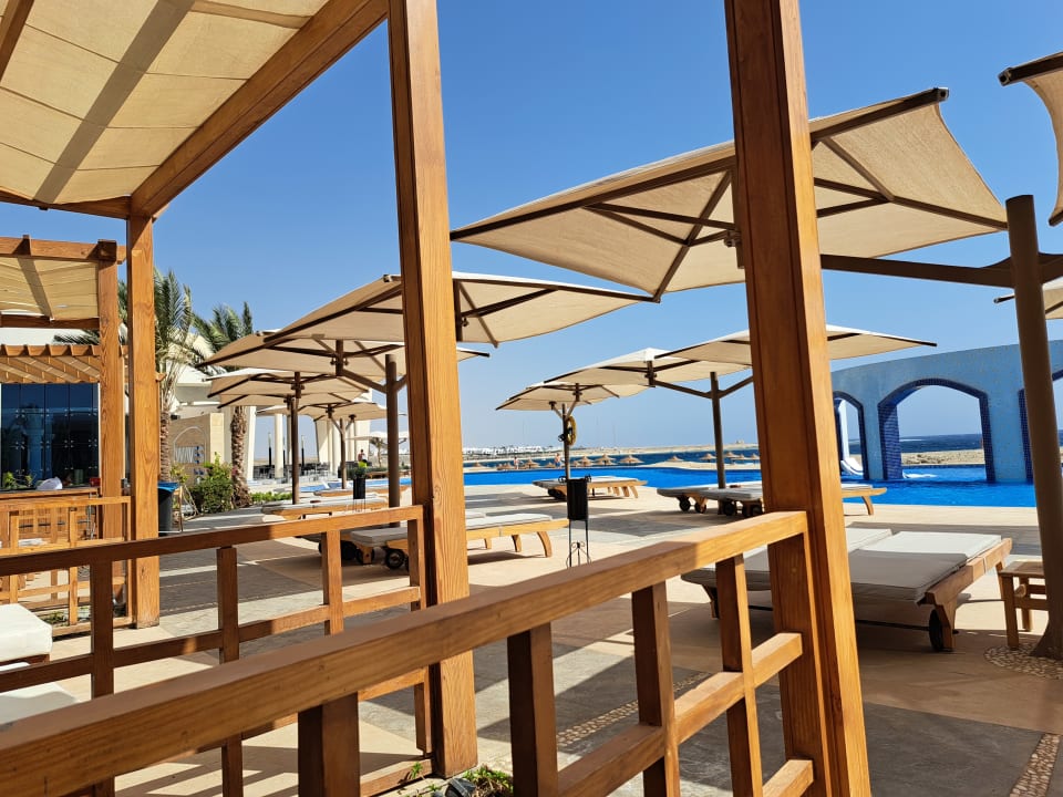 Pool Malikia Resort Abu Dabbab