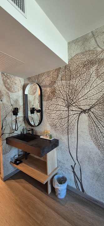 Zimmer Panoramic Hotel Benacus