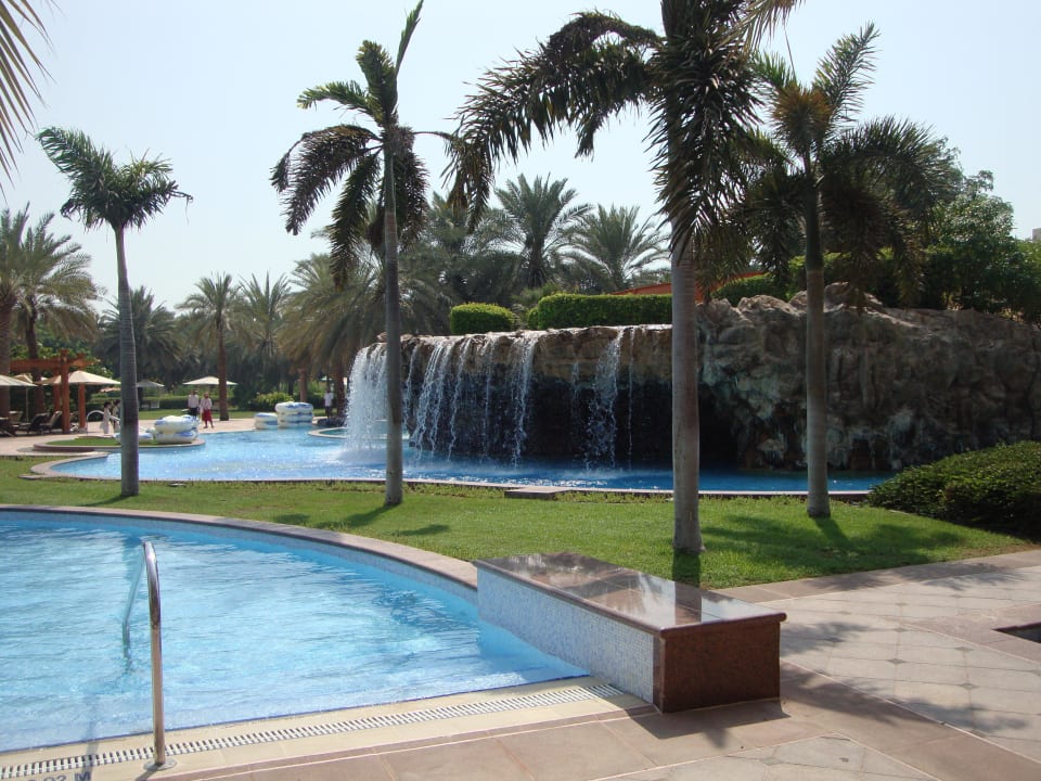 Pool mit Wasserpark Emirates Palace Mandarin Oriental