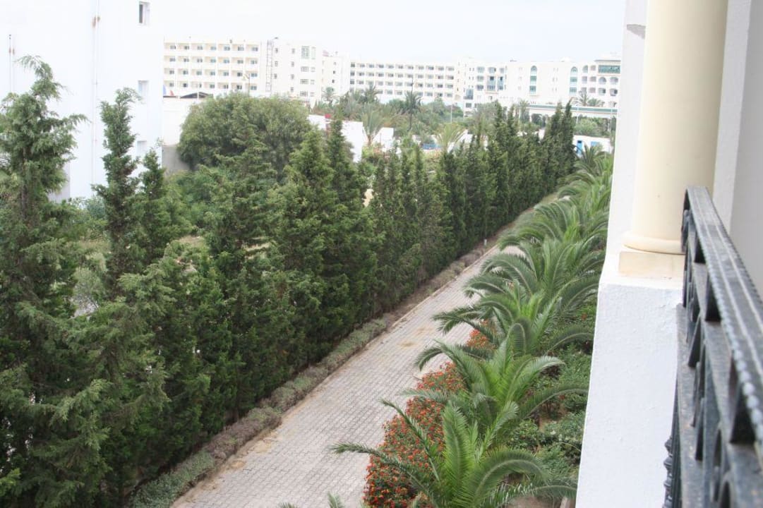 Vue de notre chambre TMK Hotel Flora Park