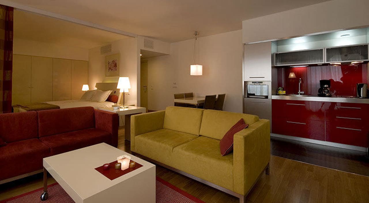 One Bedroom Suite Mamaison Residence Diana Warsaw