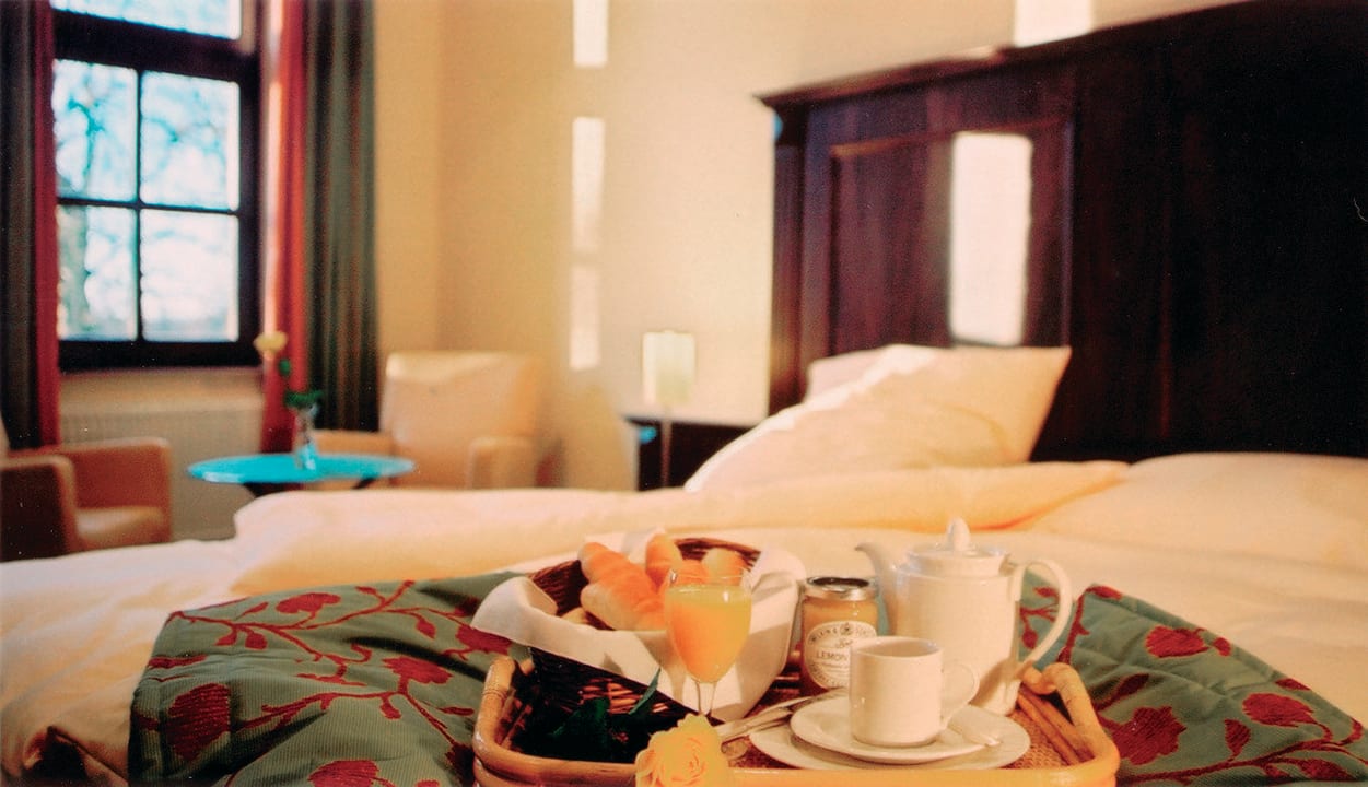 Kleines Frühstück auf dem Zimmer LandHaus Zum LindenHof