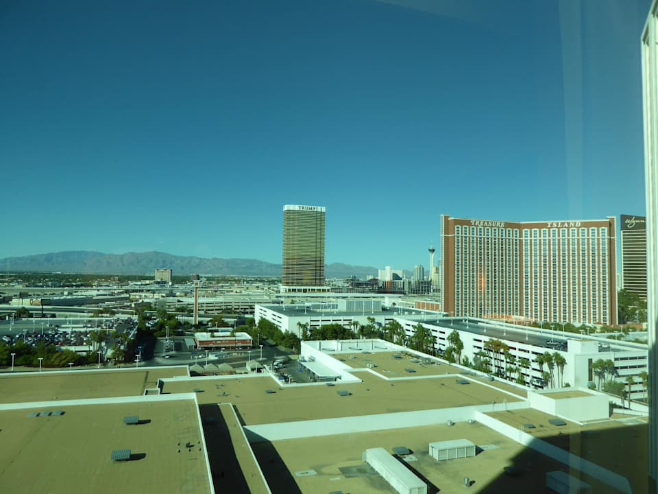 Blick über die Stadt The Mirage