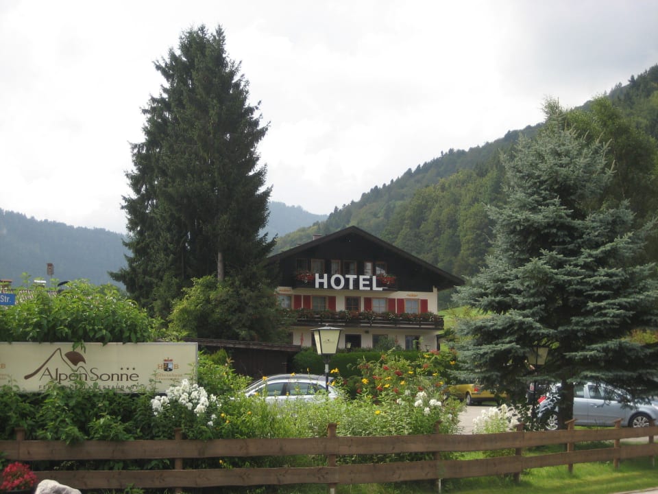Hotel vom Parkplatz Hotel AlpenSonne