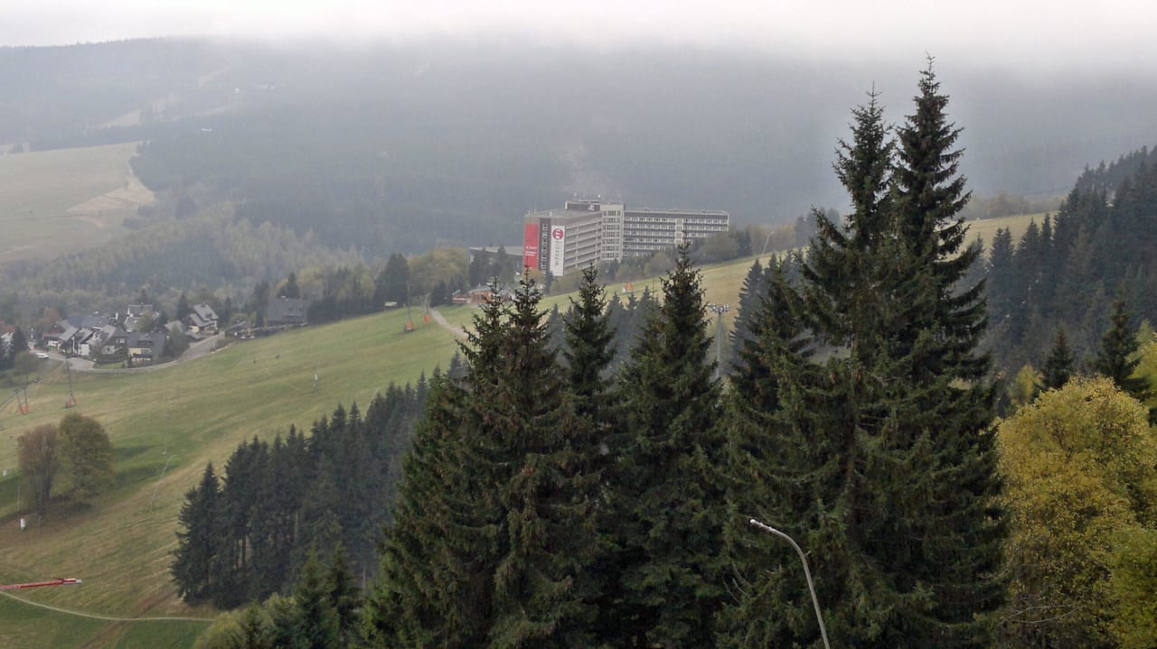 Hotel vom Lift aus AHORN Hotel Am Fichtelberg
