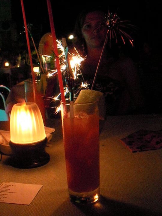 Ein Cocktail New Garden Hotel Side