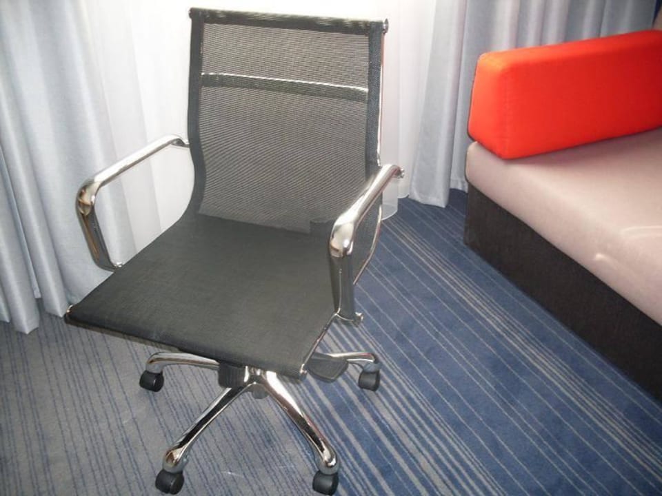 Schreibtischsessel Holiday Inn Express Frankfurt - Airport