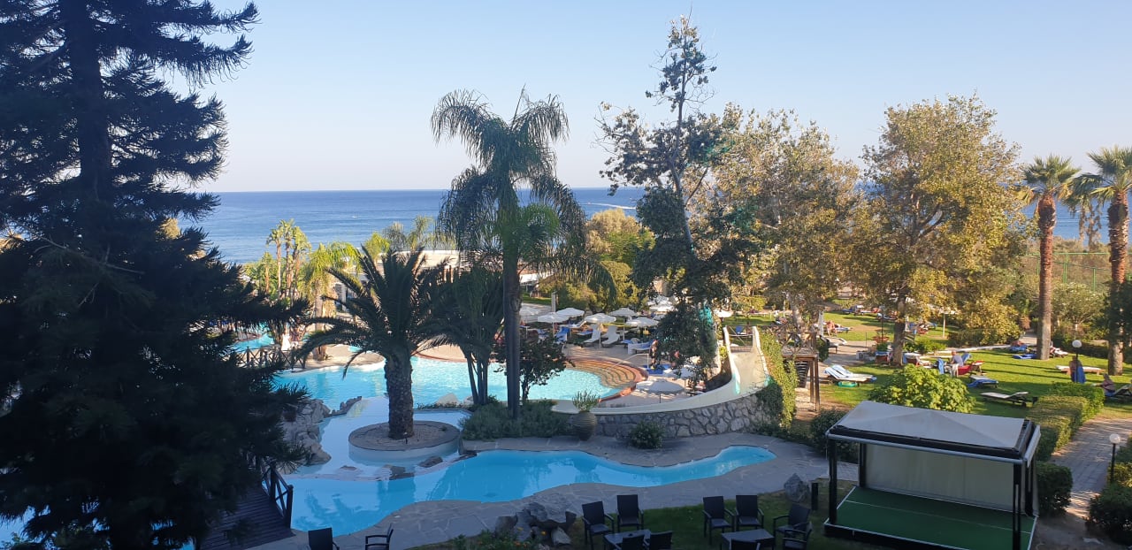 Gartenanlage Hotel Calypso Beach