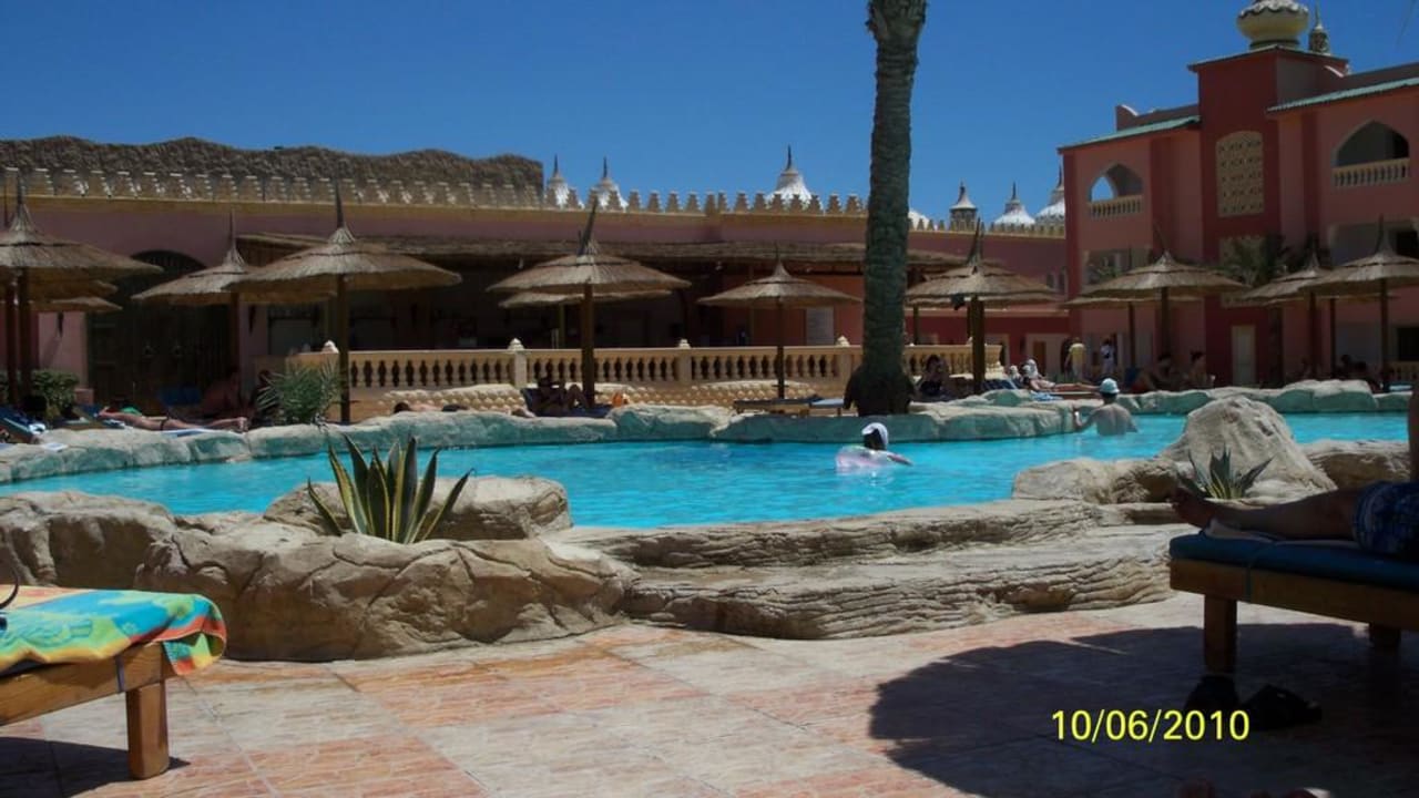 Non Active Pool Pickalbatros Alf Leila Wa Leila Resort - Neverland Hurghada