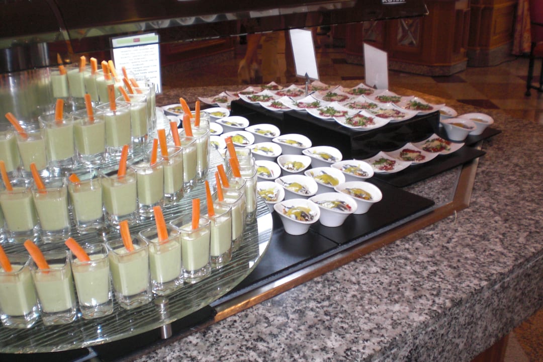 Leckere Vorspeisen Hotel Riu Palace Maspalomas Adults Only