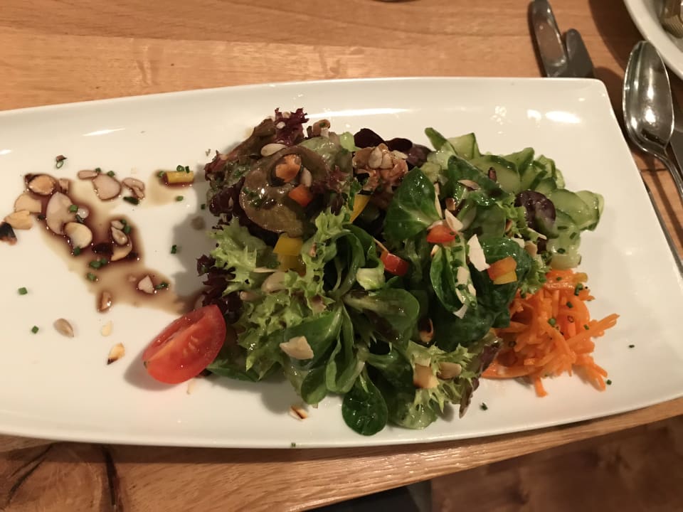 Gastro Hotel Weinberg Schlößchen