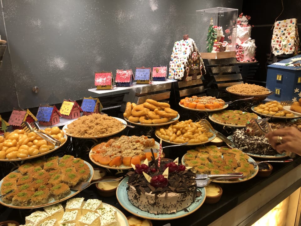 Gastro Limak Lara Deluxe Hotel & Resort