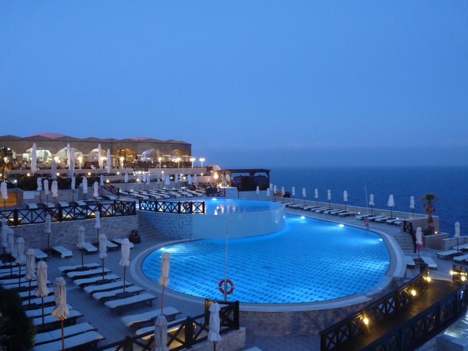 Pool Hotel Kalithea Horizon Royal