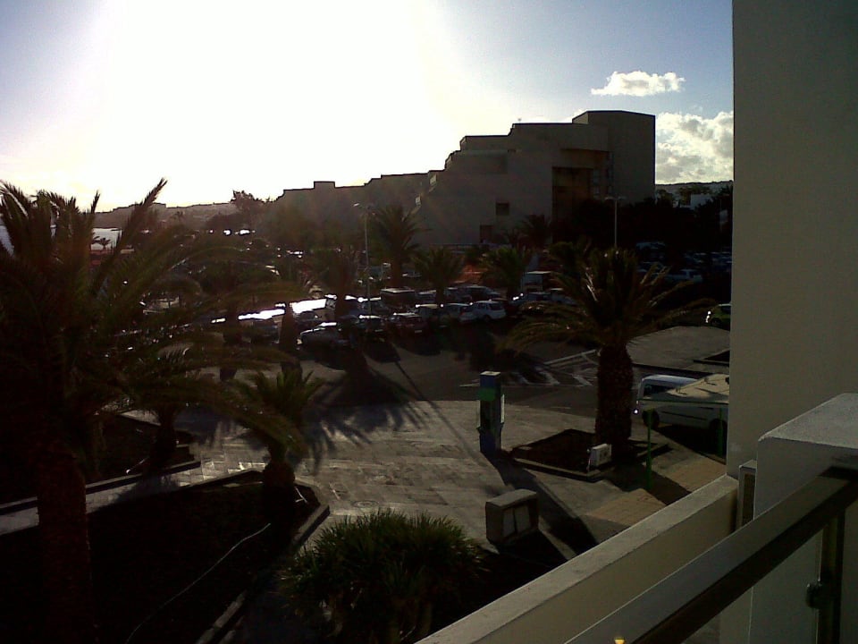 Vom Balkon Richtung Grand Hotel Neptuno Aparthotel