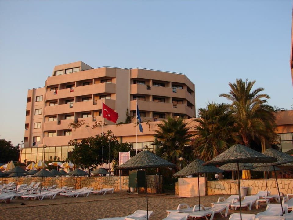 Hotel vom Strand aus 2 Aska Hotel Just in Beach
