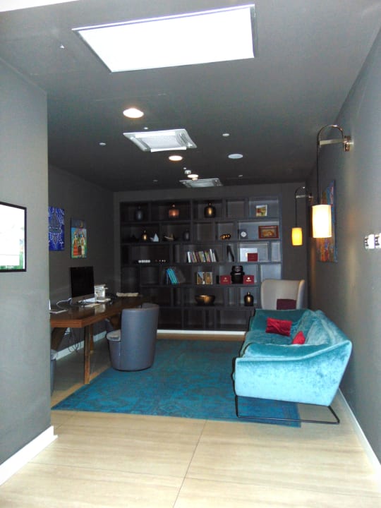 Lobby Mercure Almaty City Center