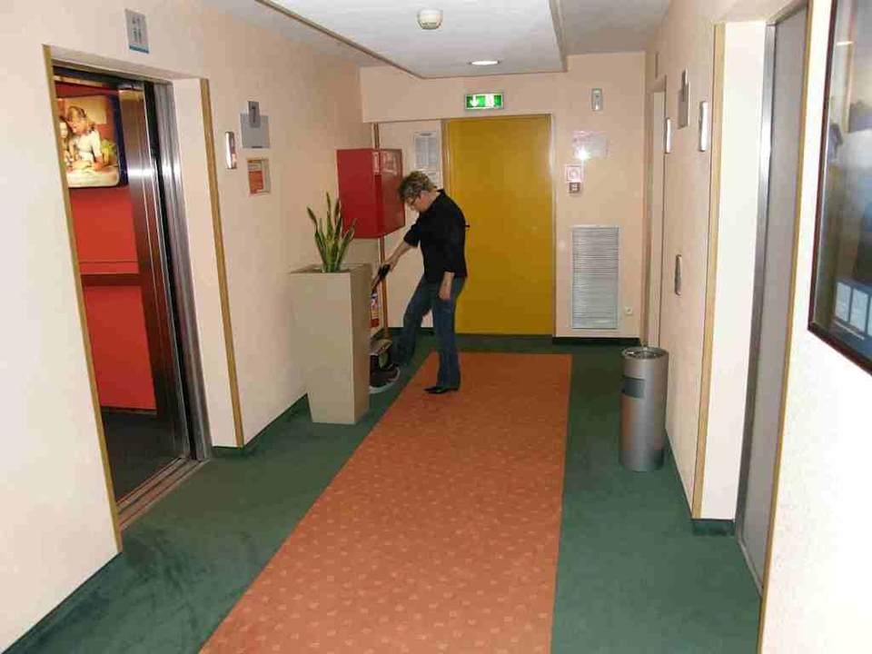 Bereich vor dem Lift Hotel Novotel Katowice Centrum