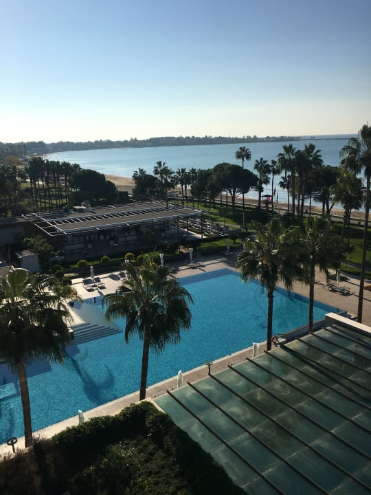 Ausblick Acanthus Cennet Barut Collection