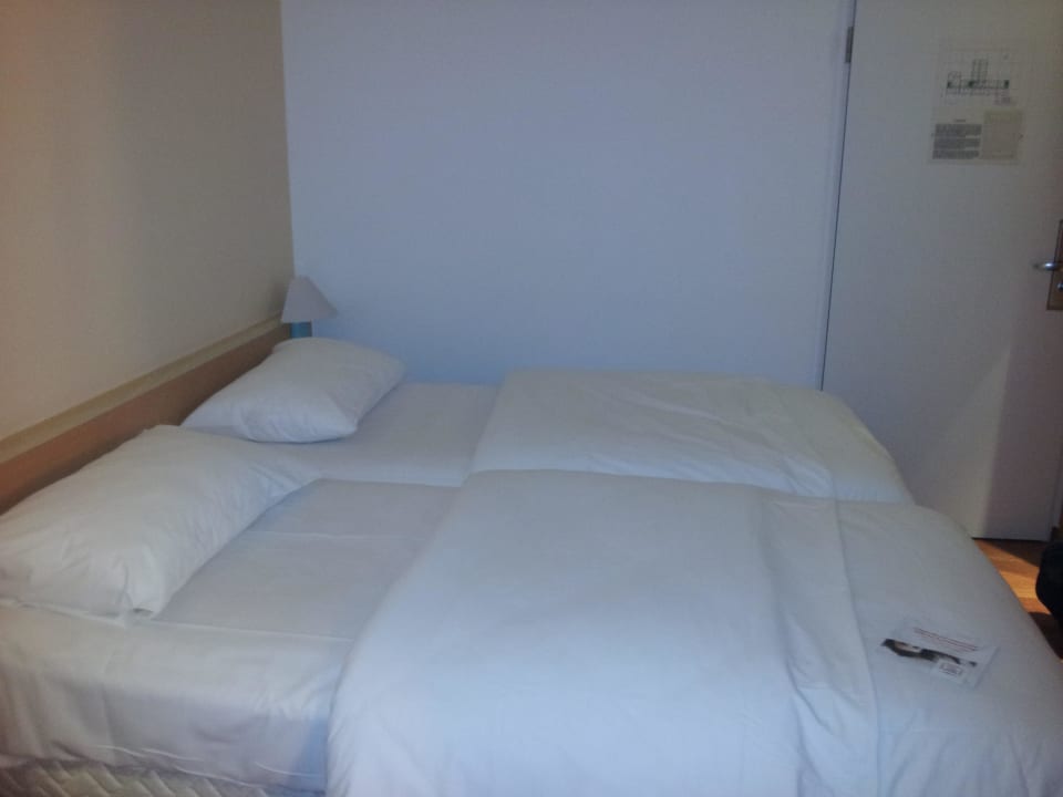 Bett Hotel Ibis Frankfurt Centrum