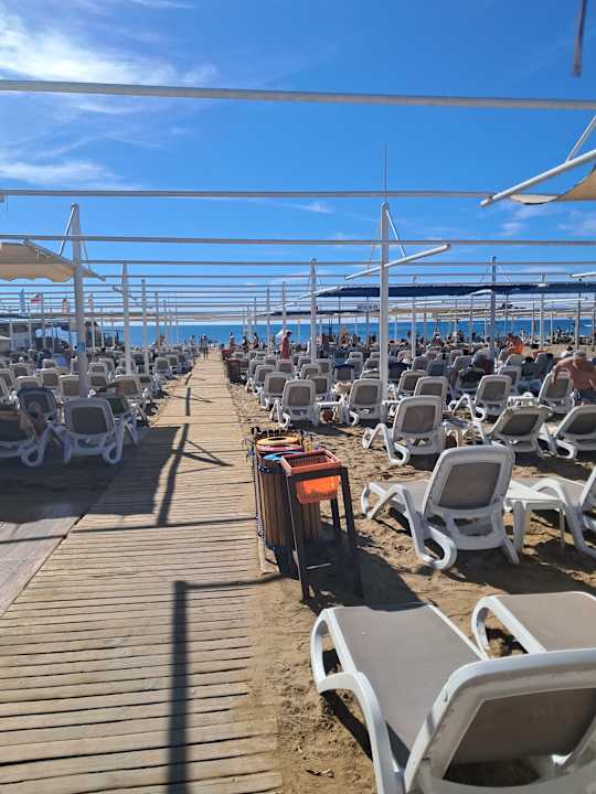 Strand Dream Family Club