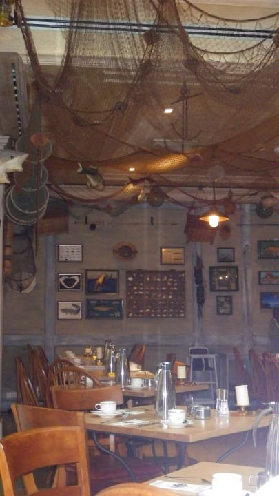 Leerer Frühstückssaal Hotel Bell Rock Europa-Park