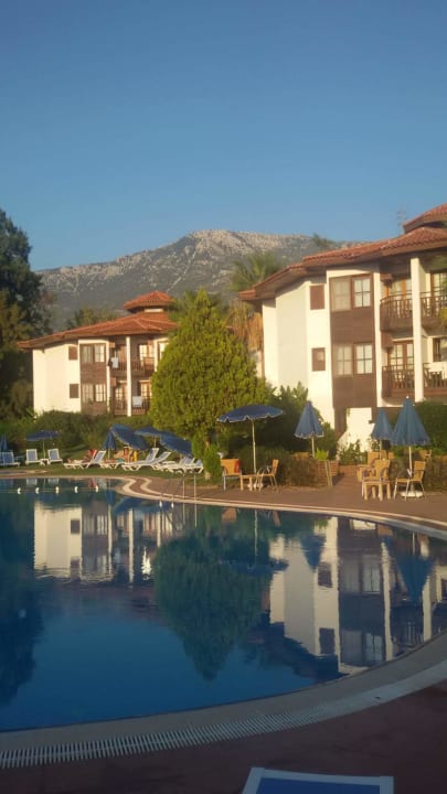 Pool Montana Pine Resort