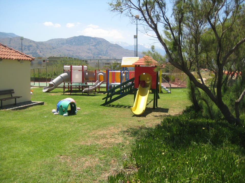Kinderspielplatz Vantaris Luxury Beach Resort