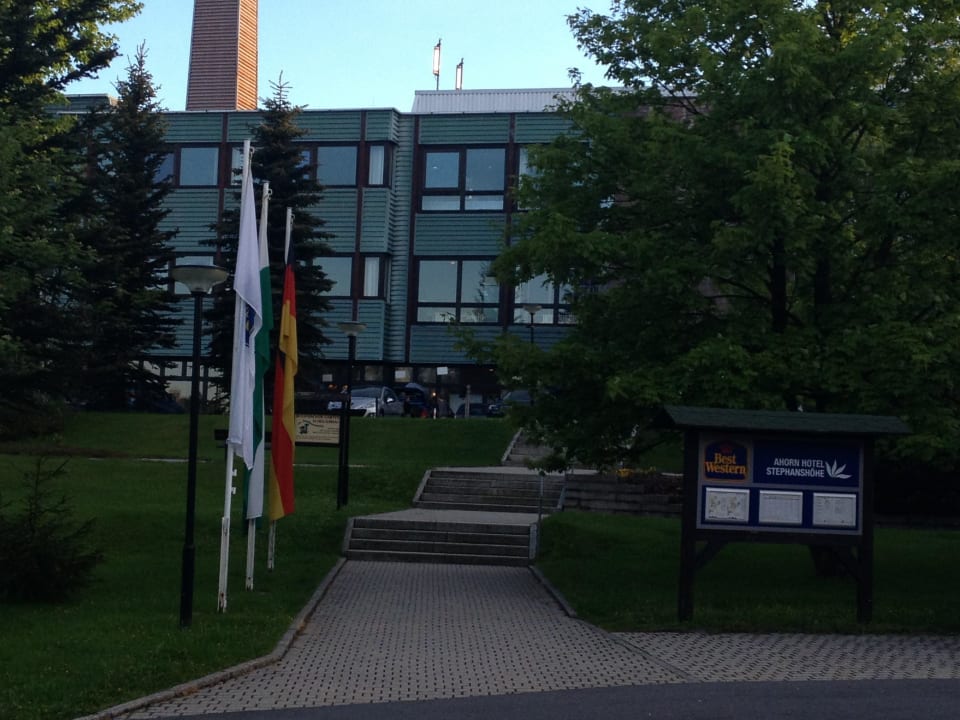 Blick zum Hotel AHORN Waldhotel Altenberg