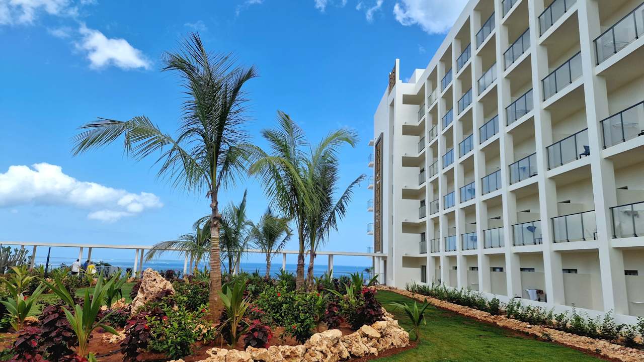 Außenansicht Hotel Riu Jambo