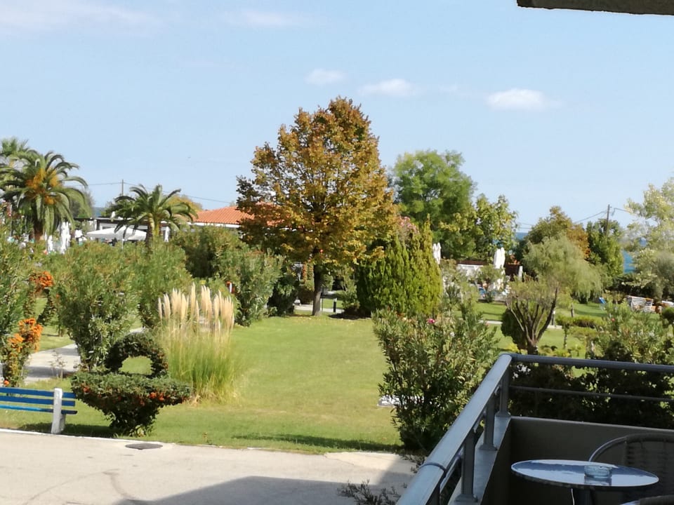 Gartenanlage alltoura Club Hotel Poseidon Palace
