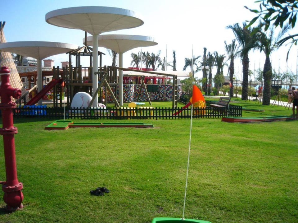 Minigolfanlage und Miniclub Crystal Family Comfort Collection